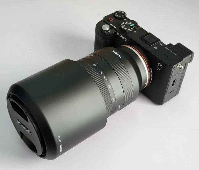 Tamron 70-300mm f/4.5-6.3 Di III RXD Lens for Nikon Z - Image 4
